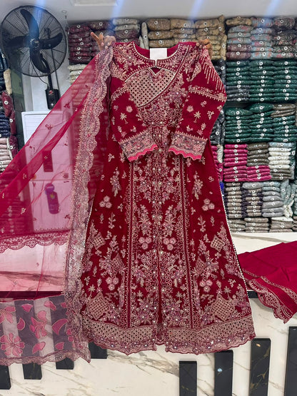 HN 140 -  Designer Wedding & Party Wear 3 Piece Suit | Luxury Collection Pakistan